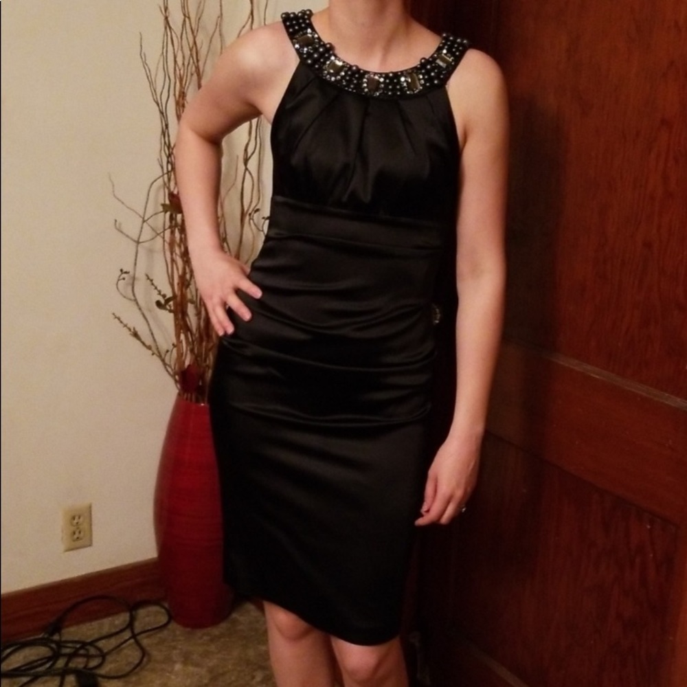 🔥 👗 Suzy Chin Gorgeous dress size 6‎
